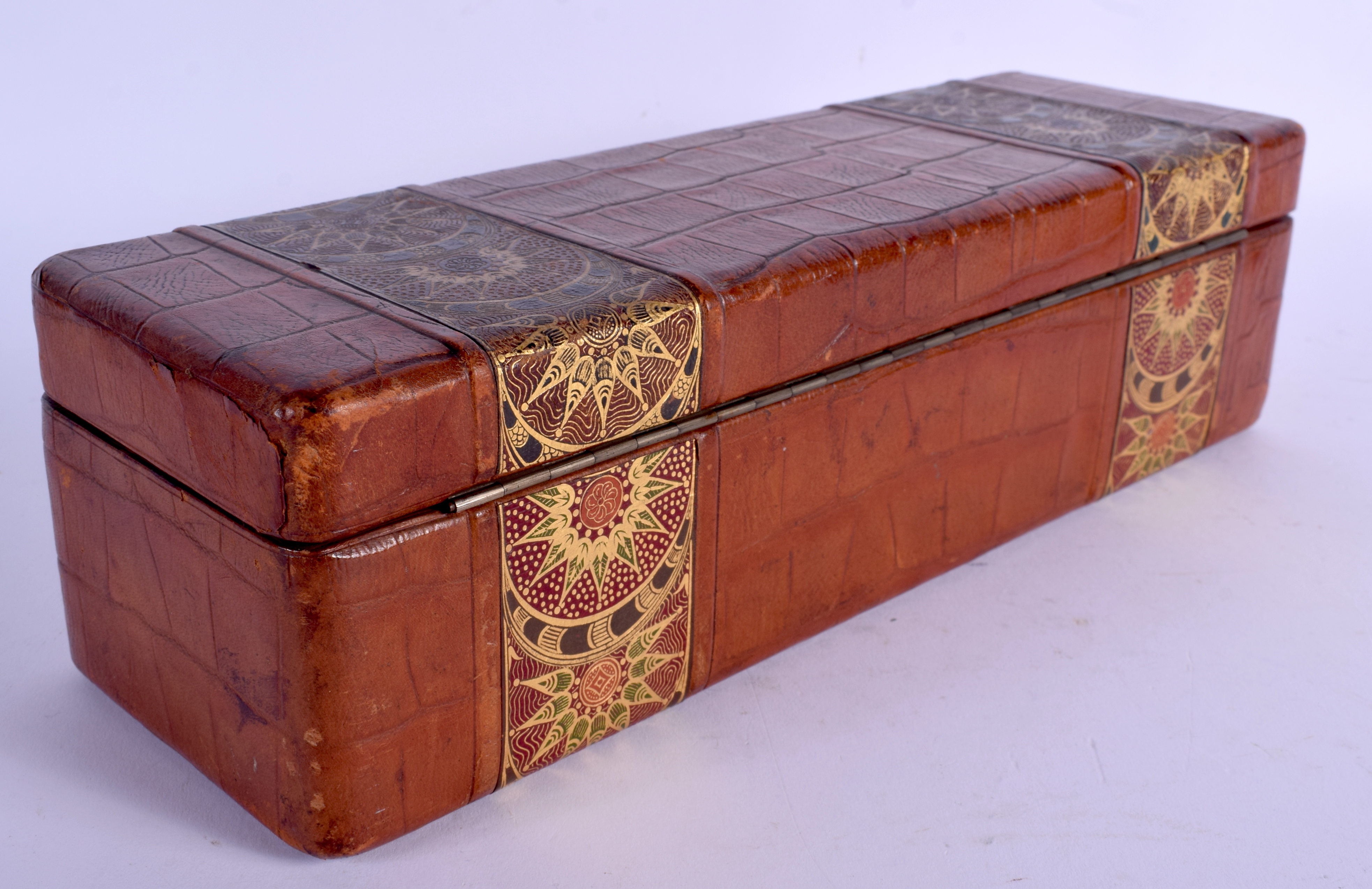AN EARLY 20TH CENTURY CONTINENTAL LEATHER BOX with secessionist inspired decoration. 30 cm x 9 cm. - Image 2 of 5