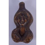 AN EROTIC CONTEMPORARY BRONZE PAPER WEIGHT. 10 cm x 5 cm.