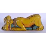 A 1930S WALT DISNEY MARX TIN PLATE WIND UP DOG. 17 cm wide.