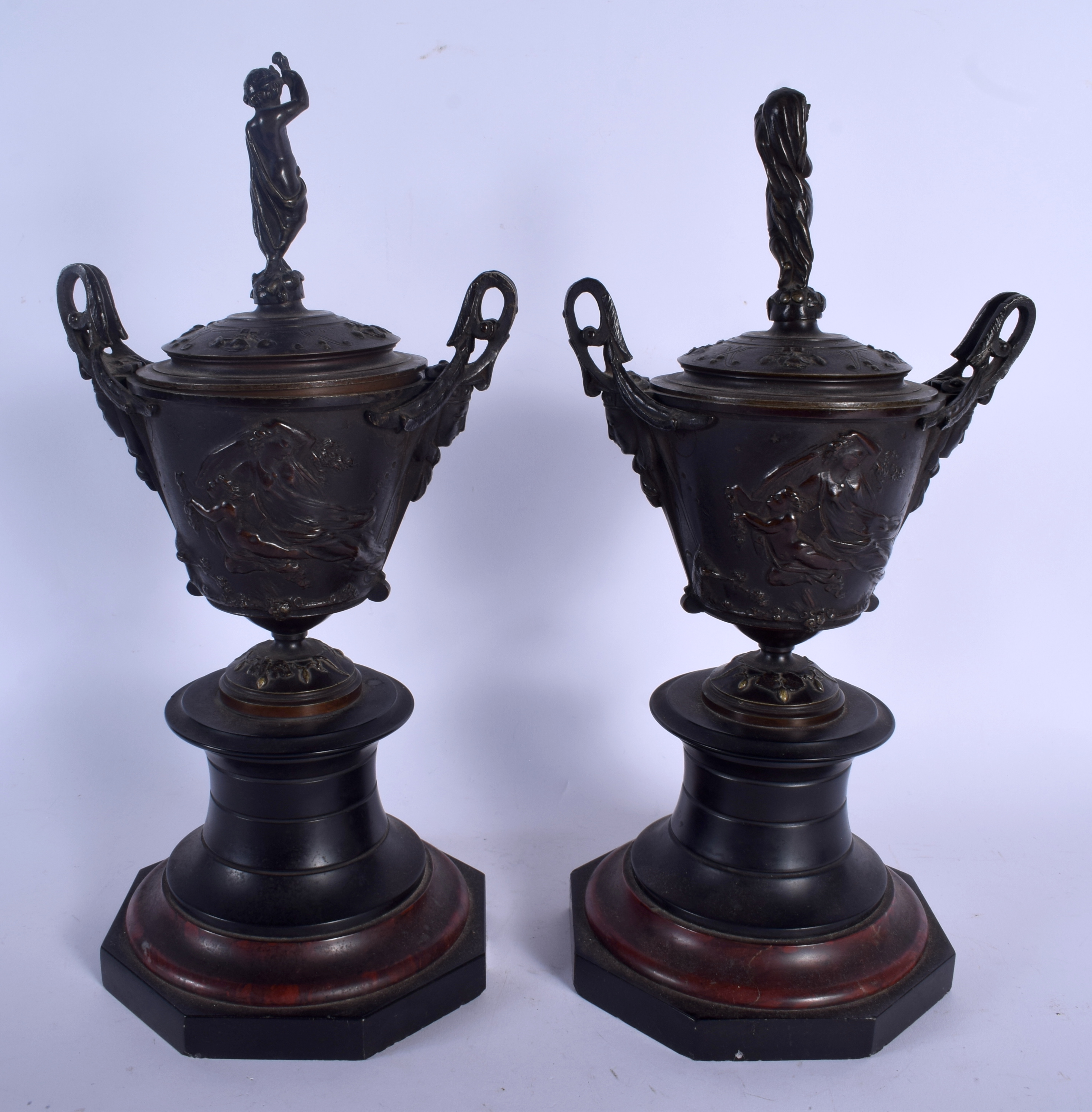 A PAIR OF 19TH CENTURY EUROPEAN GRAND TOUR BRONZES AND COVERS upon red and black marble bases. 34 cm - Image 3 of 6