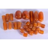 ASSORTED VINTAGE AMBER TOGGLES. 104 grams. (qty)