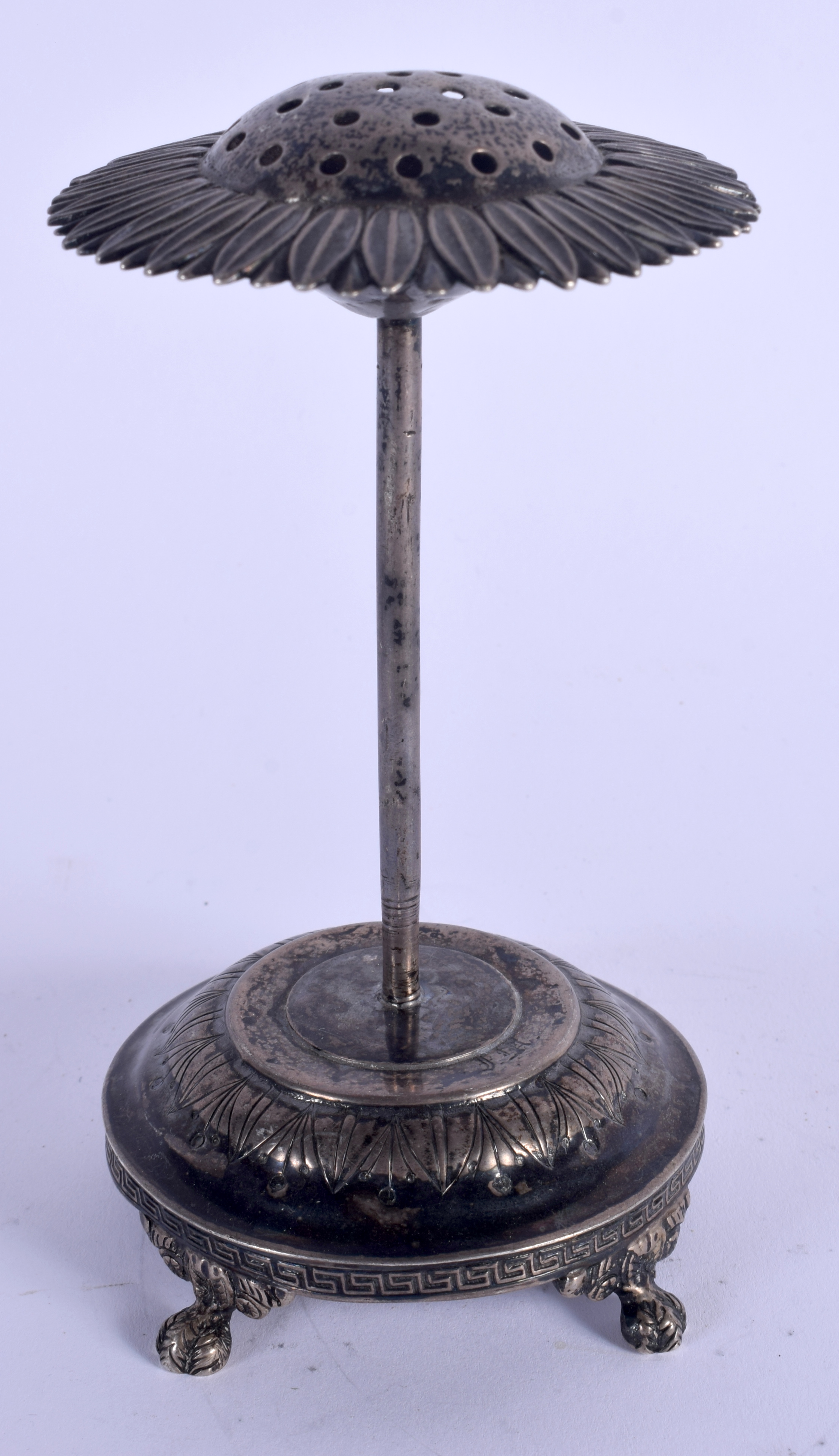 A POLISH SILVER JUDAIC SILVER SPICE TOWER by F Almenar, modelled as a sunflower. 157 grams. 15 cm hi - Image 2 of 5