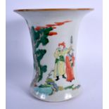 A CHINESE FAMILLE VERTE BEAKER FORM VASE 20th Century. 21 cm x 15 cm.