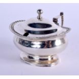 AN EARLY 19TH CENTURY ENGLISH SILVER MUSTARD POT. London 1817. Silver 162 grams. 6 cm x 9.5 cm.