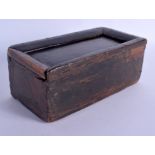 AN EARLY SLIDING CARVED WOOD BOX AND COVER. 24 cm x 11 cm.