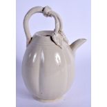AN EARLY 20TH CENTURY CHINESE GREY GLAZED PORCELAIN WINE EWER Late Qing/Republic. 14 cm high.