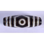 A CHINESE TIBETAN GOLD INLAID AGATE ZHU BEAD 20th Century. 4 cm long.