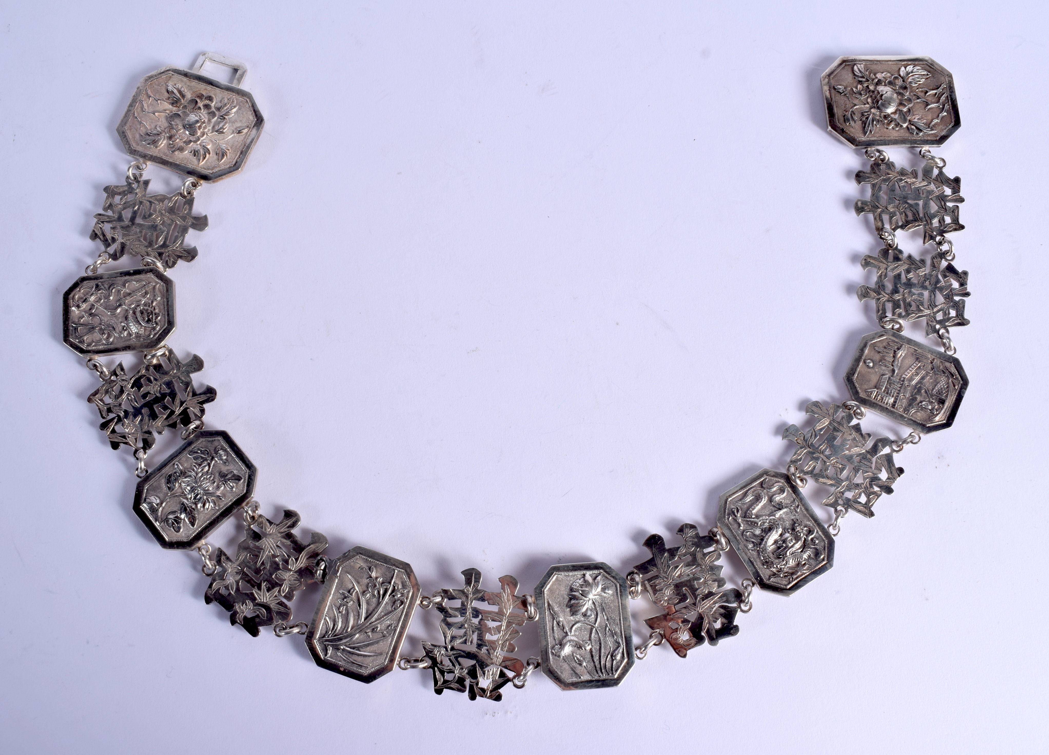 A LATE 19TH CENTURY CHINESE EXPORT SILVER BELT. 174 grams. 66 cm x 5.5 cm.