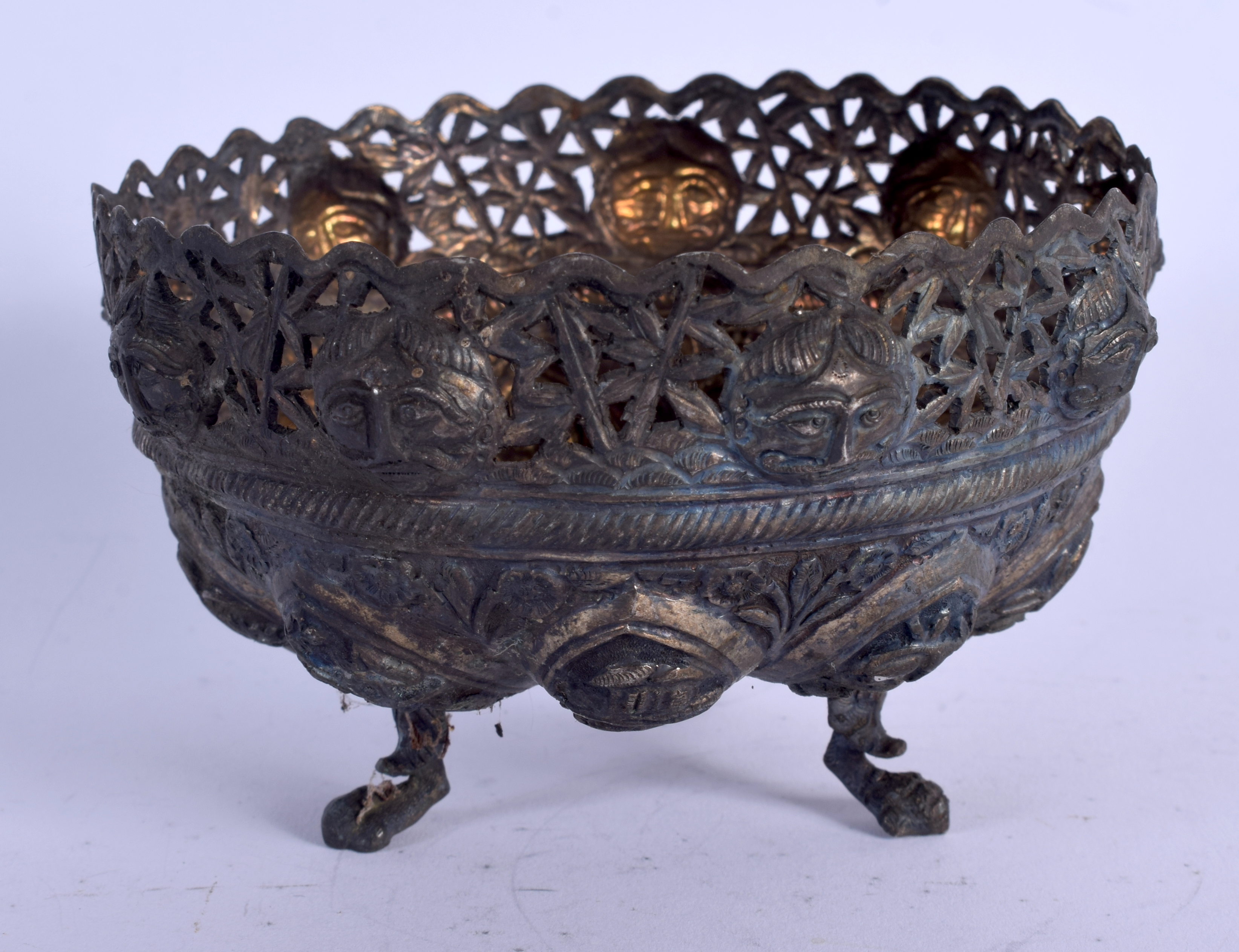 AN ANTIQUE INDO TIBETAN SILVER PIERCED BOWL decorated with buddhistic figures. 149 grams. 7.5 cm x 1 - Image 2 of 3