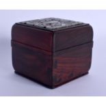 AN EARLY 20TH CENTURY CHINESE CARVED HARDWOOD AND JADE BOX AND COVER Late Qing/Republic. 7.5 cm squa