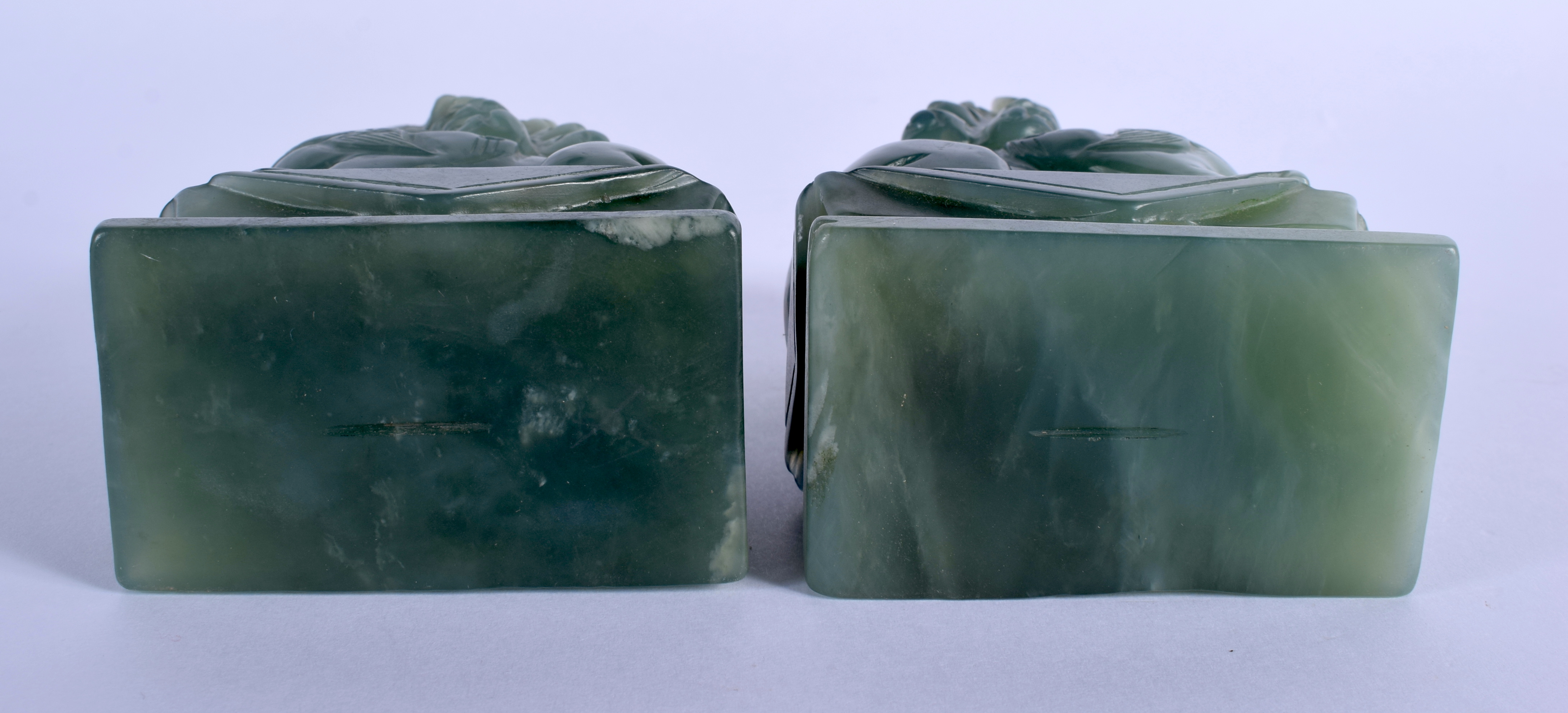 A PAIR OF EARLY 20TH CENTURY CHINESE CARVED JADE FIGURES OF LIONS Late Qing/Republic. Jade 12 cm x 6 - Image 3 of 3