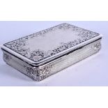 A 1940 SILVER SNUFF BOX decorated with repousse foliage. 139 grams. 8.5 cm x 5.5 cm.