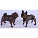 A PAIR OF CHINESE BRONZE FIGURES OF BULLDOGS 20th Century. 8 cm x 5 cm.
