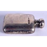 AN ANTIQUE MINIATURE SILVER SCENT BOTTLE. 20 grams. 5 cm x 3.25 cm.