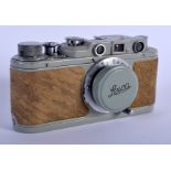 AN UNUSUAL LEICA LUFTWAFFE STYLE DAK FI 1423 CAMERA. 14 cm x 7 cm.