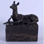 A CONTEMPORARY BRONZE FIGURE OF A HORSE. Bronze 14 cm x 5 cm.