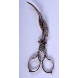 A PAIR OF SILVER STORK SUGAR NIPS. 43 grams. 14 cm x 5 cm.