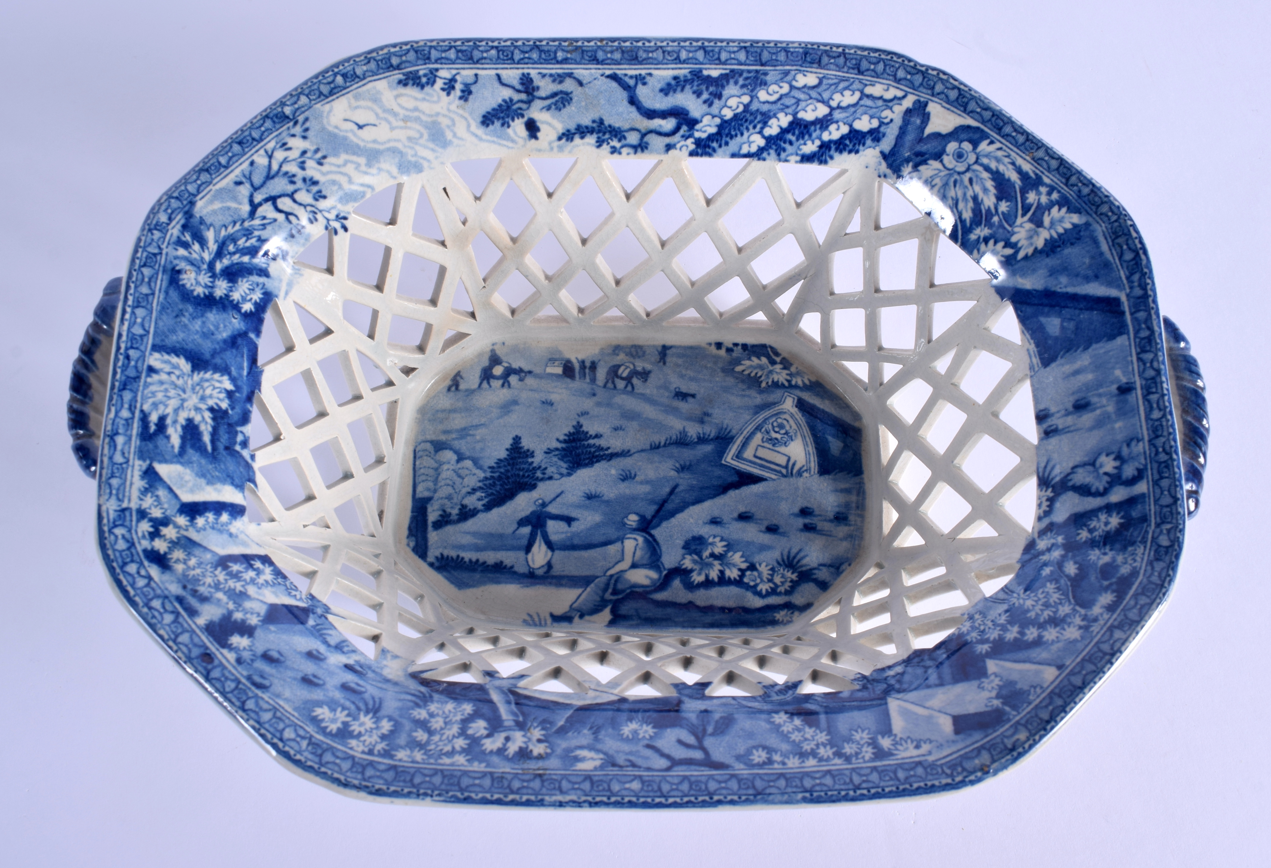 A RARE 19TH CENTURY SPODE BLUE AND WHITE CHESTNUT BASKET on stand, decorated to the interior unusual - Image 3 of 8