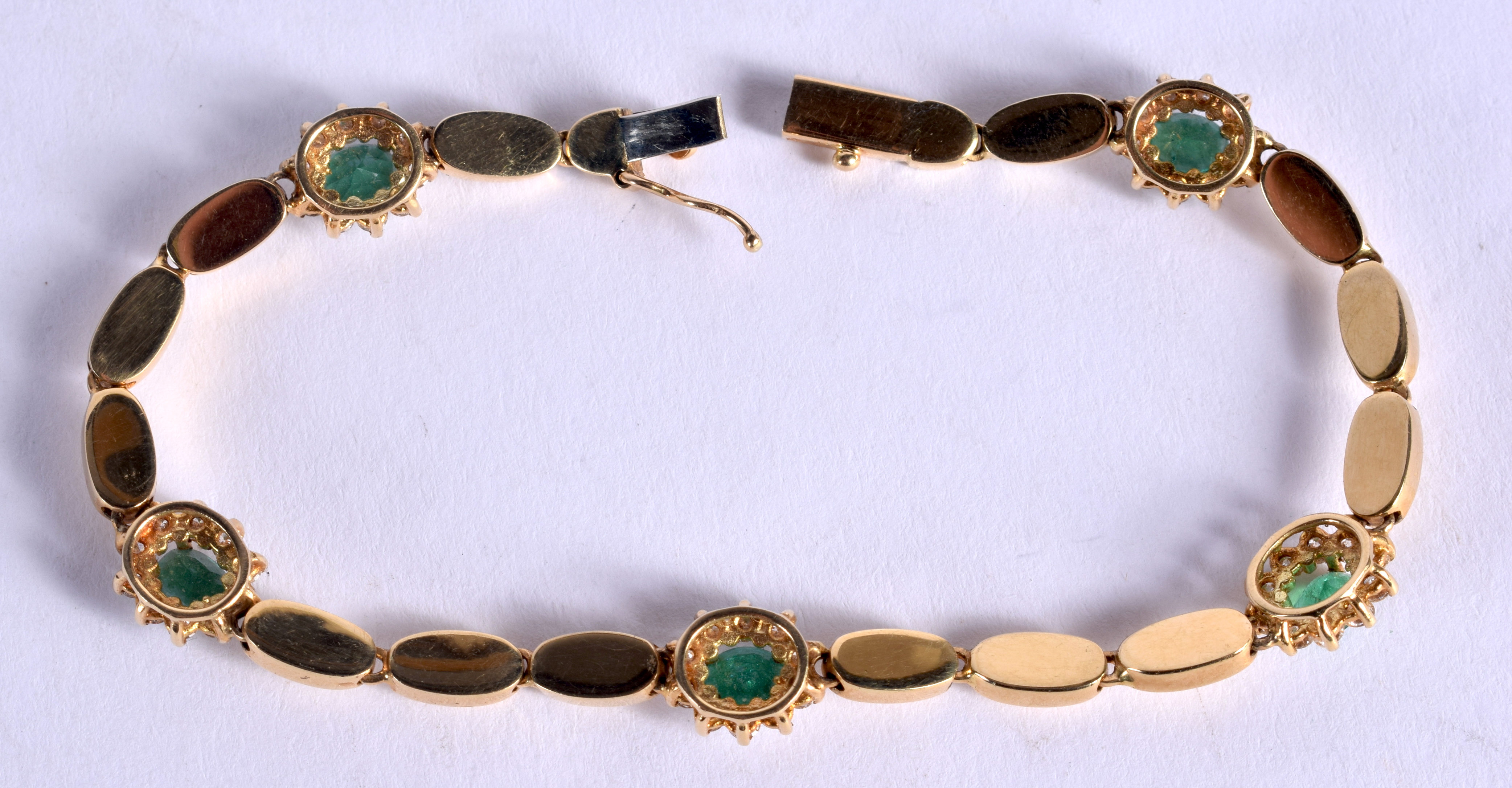 AN 18CT GOLD DIAMOND AND EMERALD BRACELET. 13 grams. 18 cm long. - Image 2 of 2