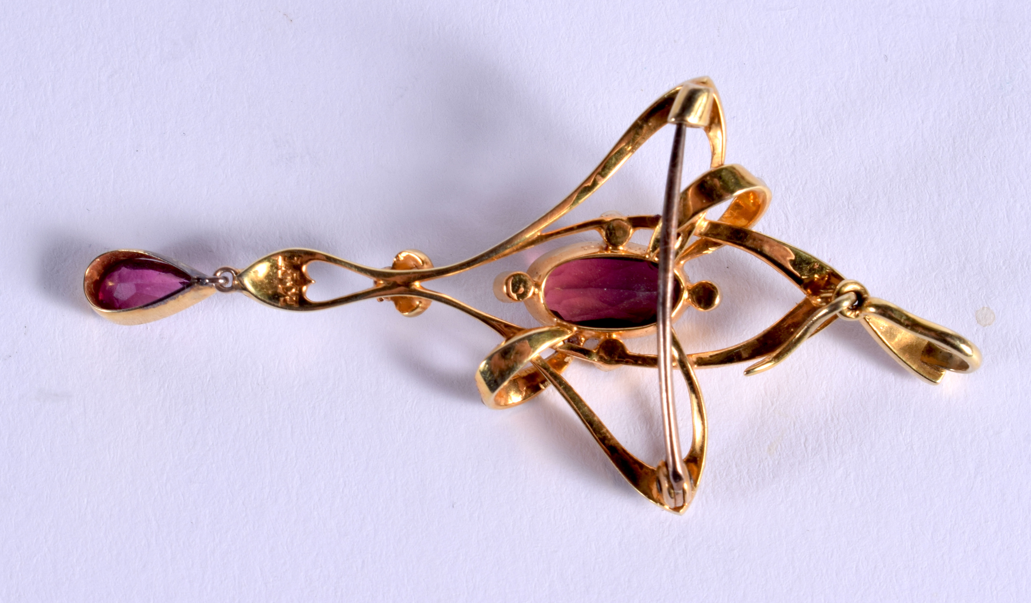 AN ART NOUVEAU 15CT GOLD PEARL GARNET BROOCH. 5 grams. 4 cm x 3 cm. - Image 2 of 2