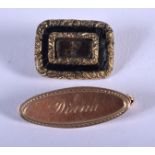 A VINTAGE 9CT GOLD BROOCH and another brooch. 7 grams. Largest 3 cm wide.