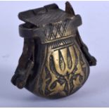 AN ANTIQUE MIDDLE EASTERN ISLAMIC BRONZE BOX. 5 cm x 5.5 cm.