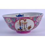 AN EARLY 20TH CENTURY CHINESE FAMILLE ROSE PORCELAIN SCRAFITO BOWL Late Qing, bearing Qianlong marks