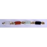 AN EARLY 20TH CENTURY CHINESE 14CT GOLD AND JADE BRACELET. 17 cm wide.