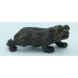 A Chinese bronze beast 12 x 5cm.