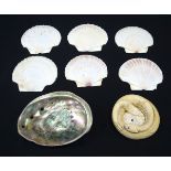 A Abalone shell, clam shells and a pottery snake dish 20cm (8)