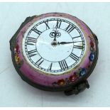 A RARE 18TH CENTURY ENGLISH ENAMEL PILL BOX AND COVER in the form of a clock face. 3.25 cm wide.