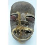 AFRICAN TRIBAL GUERE MASK, IVORY COAST / LIBERIA. 31cm x 18cm