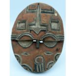 AFRICAN TRIBAL TEKE TSAYE MASK, DR CONGO. 40cm x 32cm