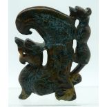 A Chinese carved hardstone censer in the form of a beast, 16cm.