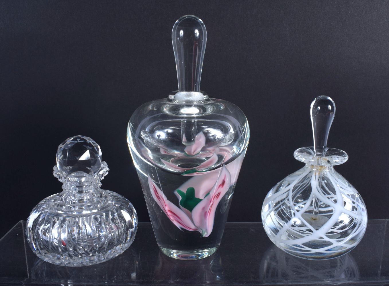 AN ANTIQUE BOHEMIAN ENAMELLED GLASS VASE together with six glass scent bottles. Largest 25.5 cm high - Image 4 of 4