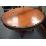 A RARE 19TH CENTURY ANGLO INDIAN COLONIAL CARVED HARDWOOD TILT TOP TABLE with lovely berry and vine