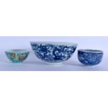 A CHINESE BLUE AND WHITE PORCELAIN DRAGON BOWL 20th Century, together with two others. Largest 15.5