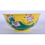 A CHINESE PORCELAIN BOWL 20th Century. 13 cm diameter.