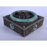 A CONTINENTAL WHITE METAL JADE CORAL AND TURQUOISE BOX. 174 grams. 12 cm square.