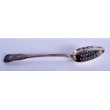 AN ANTIQUE SILVER STRAINING SPOON. London 1821. 219 grams. 27 cm long.