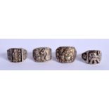 FOUR CHINESE WHITE METAL RINGS 20th Century. 20 grams. (4)