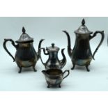 A Silver plated tea set 28cm (4).