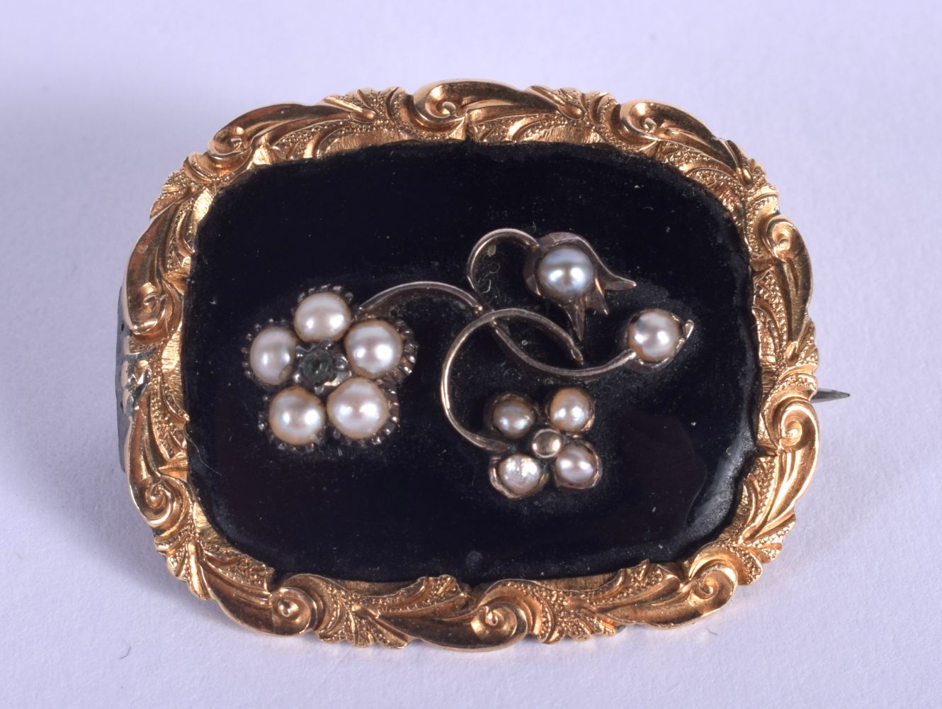 AN ANTIQUE GOLD AND ENAMEL PEARL MOURNING BROOCH. 6.6 grams. 3 cm x 2.5 cm.