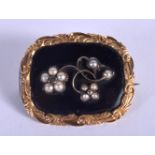 AN ANTIQUE GOLD AND ENAMEL PEARL MOURNING BROOCH. 6.6 grams. 3 cm x 2.5 cm.