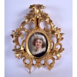 AN ANTIQUE CONTINENTAL PORCELAIN PLAQUE within a Florentine gilt wood frame. Porcelain 8.5 cm x 6.5