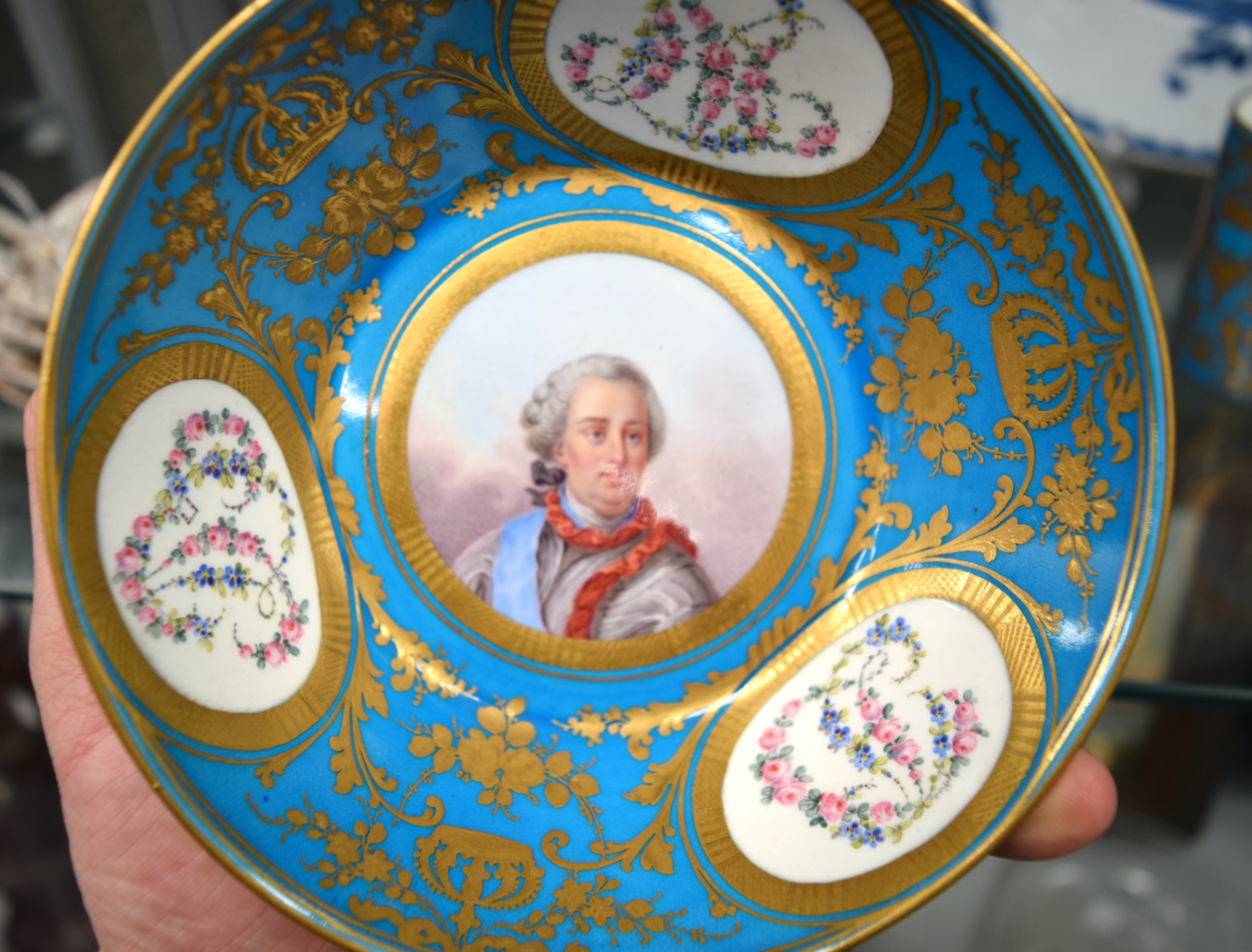A FINE 19TH CENTURY SEVRES PORCELAIN CABINET CUP AND SAUCER painted with portraits and bands of foli - Image 9 of 20