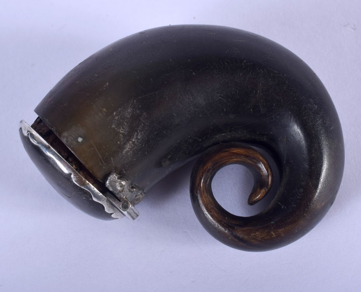 A 19TH CENTURY SCOTTISH CARVED HORN SNUFF MULL. 6 cm x 6 cm. - Image 2 of 3