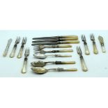 A collection of mother of pearl handled cutlery (16).