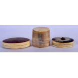 THREE ANTIQUE HORN SNUFF BOXES. Largest 7 cm x 5 cm. (3)