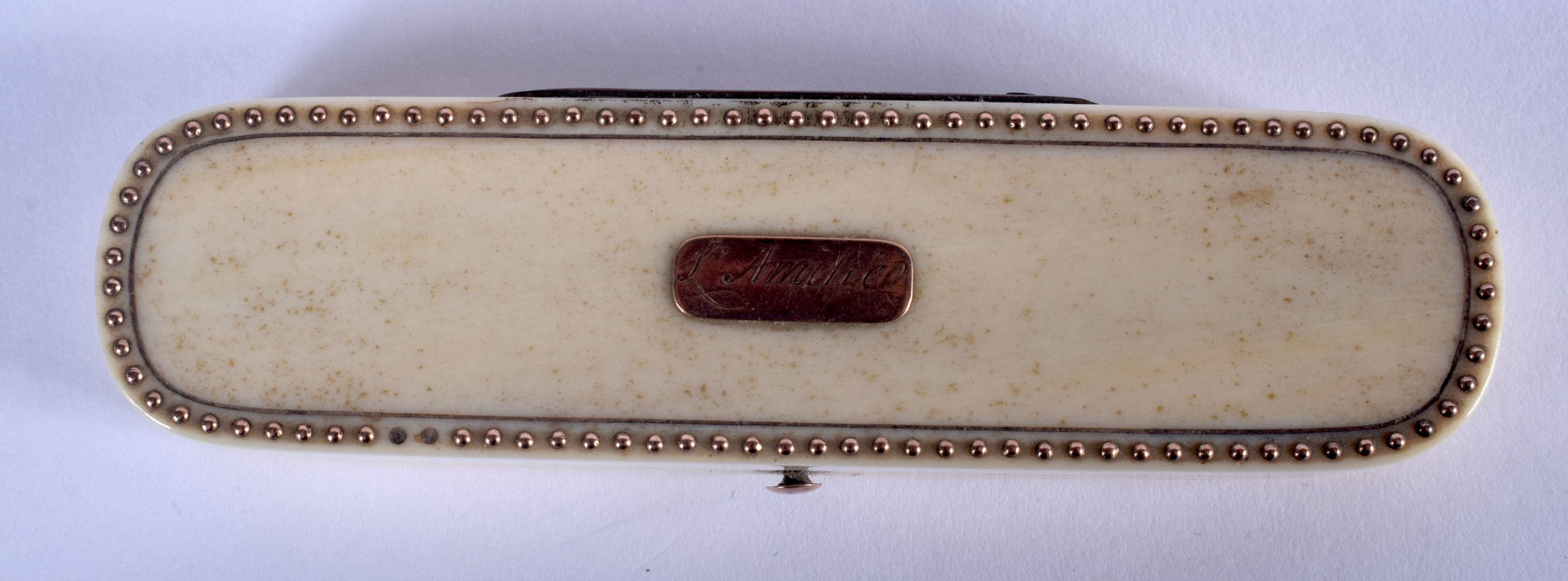 A GEORGE III GOLD INLAID IVORY BOX. 6.5 cm x 2.5 cm. - Image 3 of 5